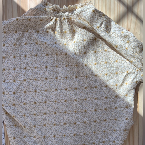 plicrc yellow flower blouse - Picture 4 of 4